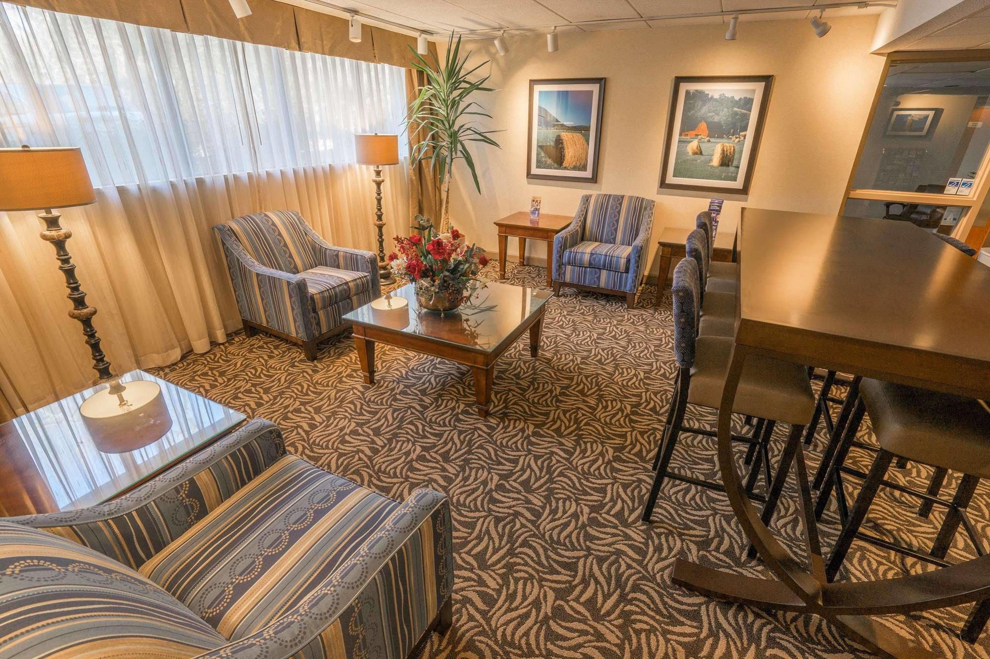 Hotel Baymont By Wyndham Groton/Mystic Exterior foto
