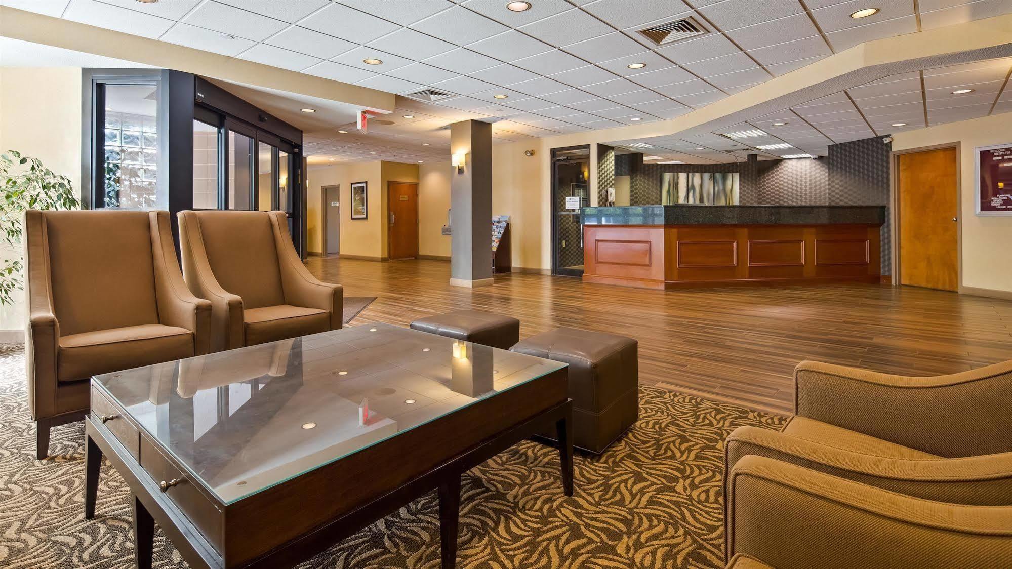 Hotel Baymont By Wyndham Groton/Mystic Exterior foto